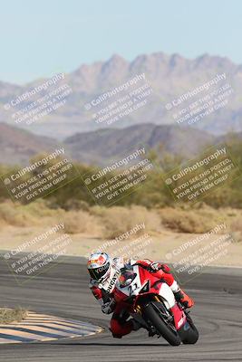 media/Nov-16-2025-Race Pace (Sun) [[8c5fa54630]]/Non Verified Riders (1st 20 Minutes)/2-Turn 10 (1010am)/